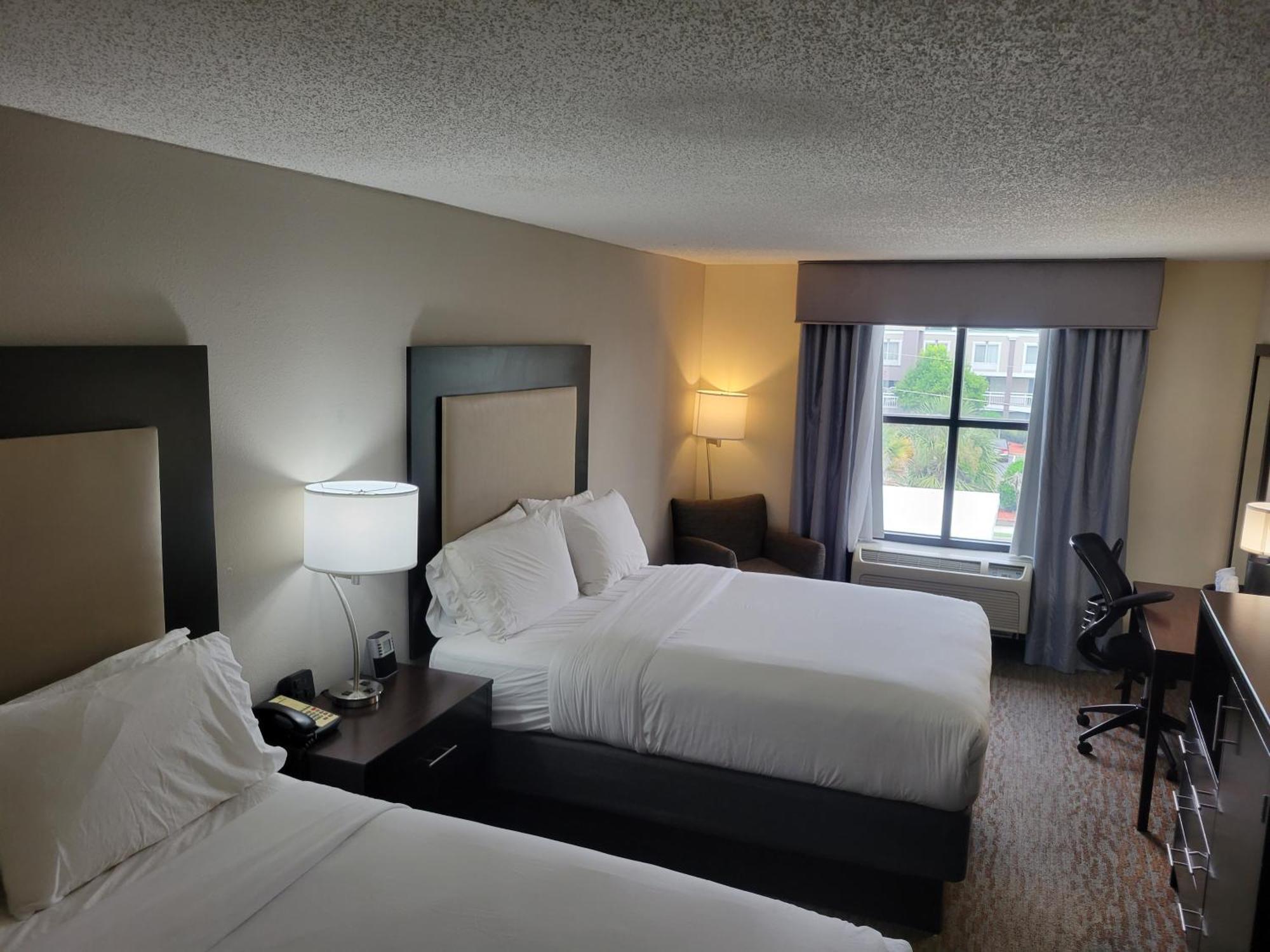 Holiday Inn Hotel Atlanta-Northlake, A Full Service Hotel Buitenkant foto
